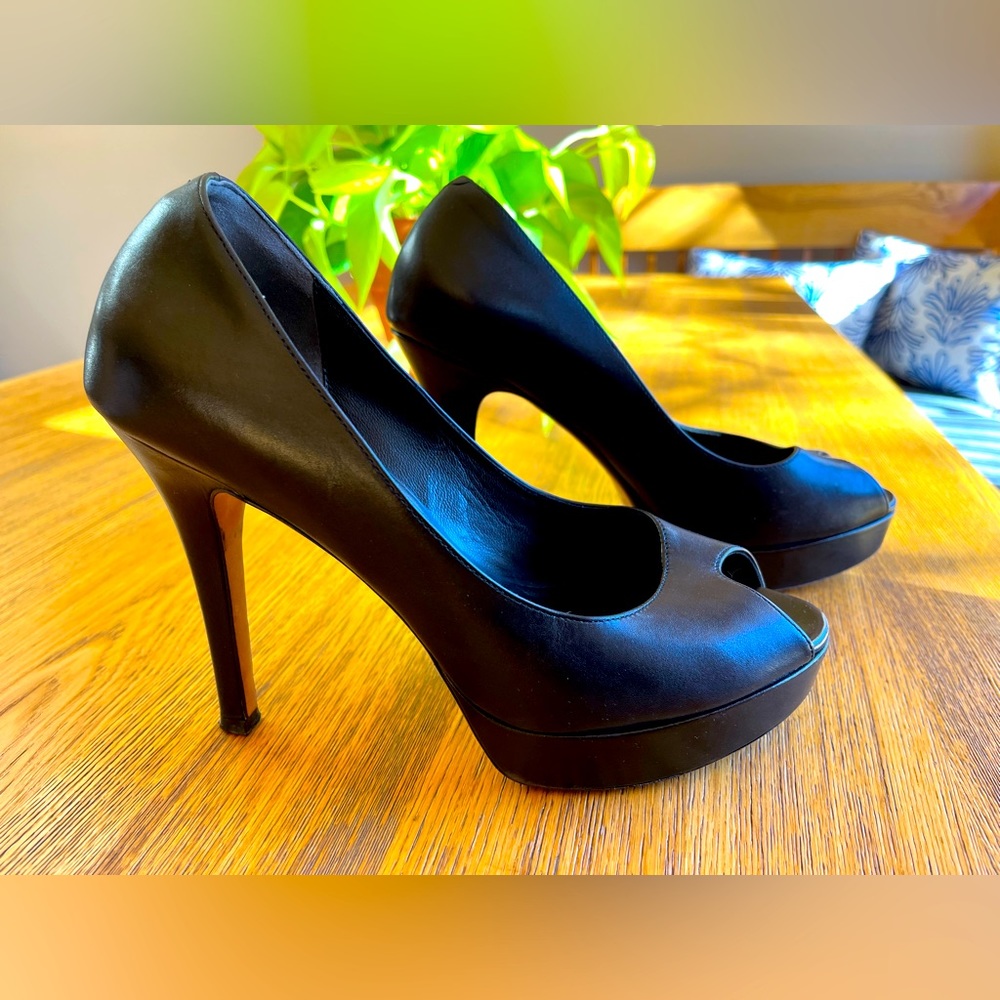 Cole Haan x Nike Air Size 8.5 Black Leather 4” Heel, Peeptoe, Excellent! Holiday